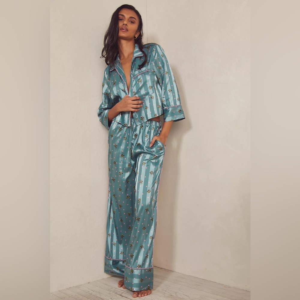 Intimately Free People Pajama Party 2pc PJ Sleep Set Satin Size Small - Ice Blue